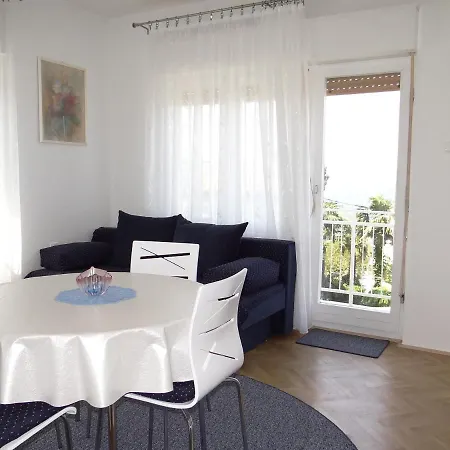 Appartement With A Parking Space Malinska, Krk - 19270