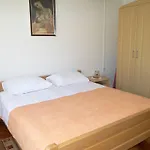 Apartman With A Parking Space Malinska, Krk - 19270