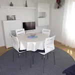 Apartman With A Parking Space Malinska, Krk - 19270 *